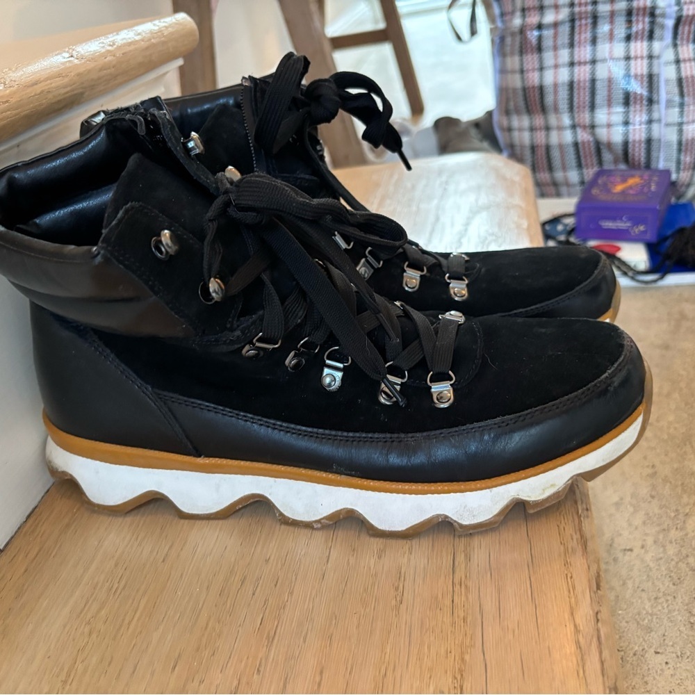 BLONDO Women’s Hiker-Style Lace-Up Waterproof Boots Size 10 black faux leather - Picture 4 of 15